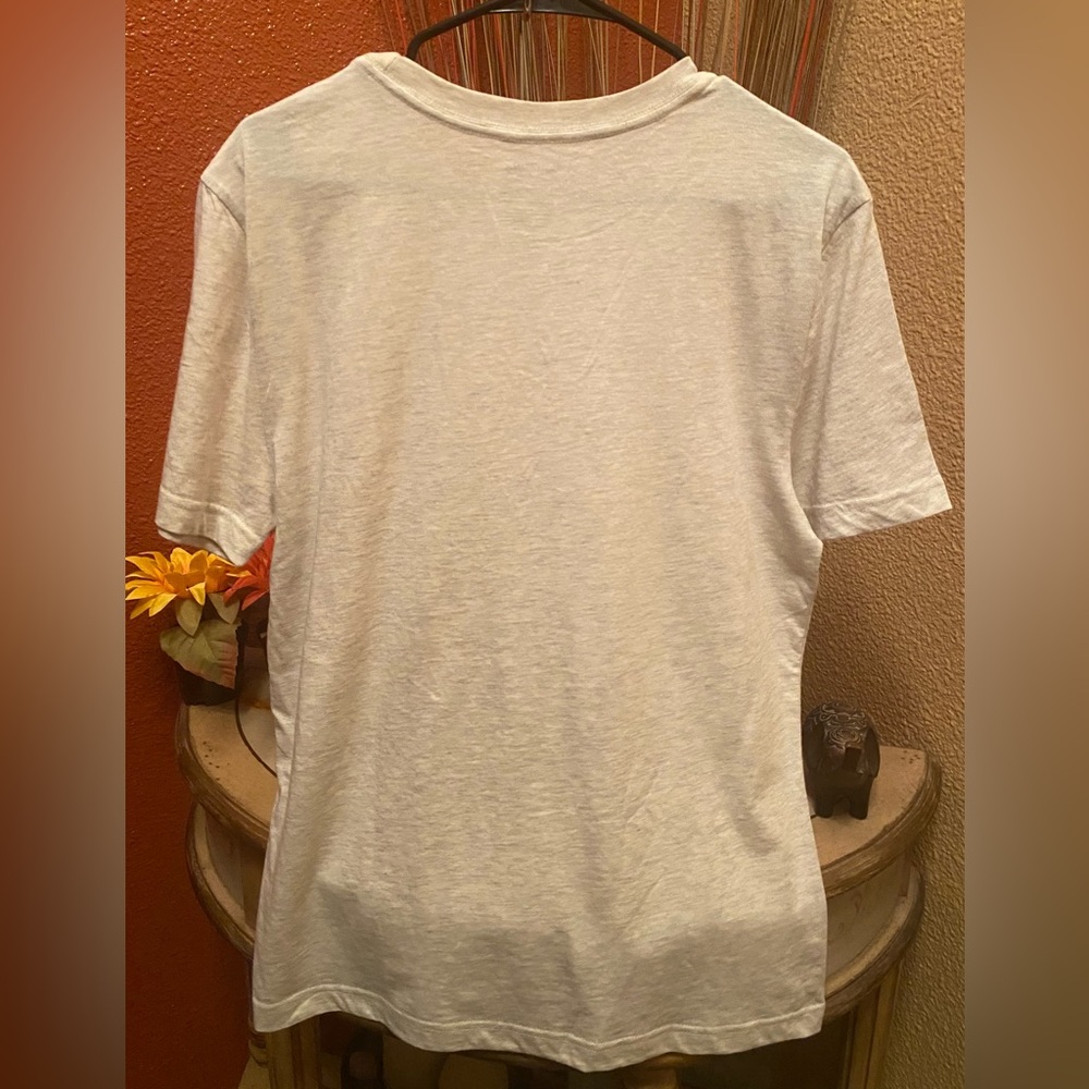 Arizona Jean Company - NEW - Heather White Short Sleeve Tee - Picture 3 of 7